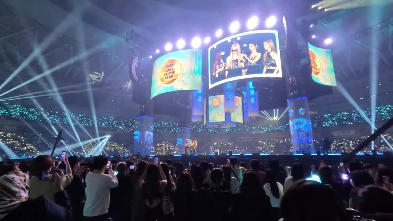[2024 MAMA] Day 3 (241123) - aespa [VISA Song of of the year] 수상 소감 Live Reaction