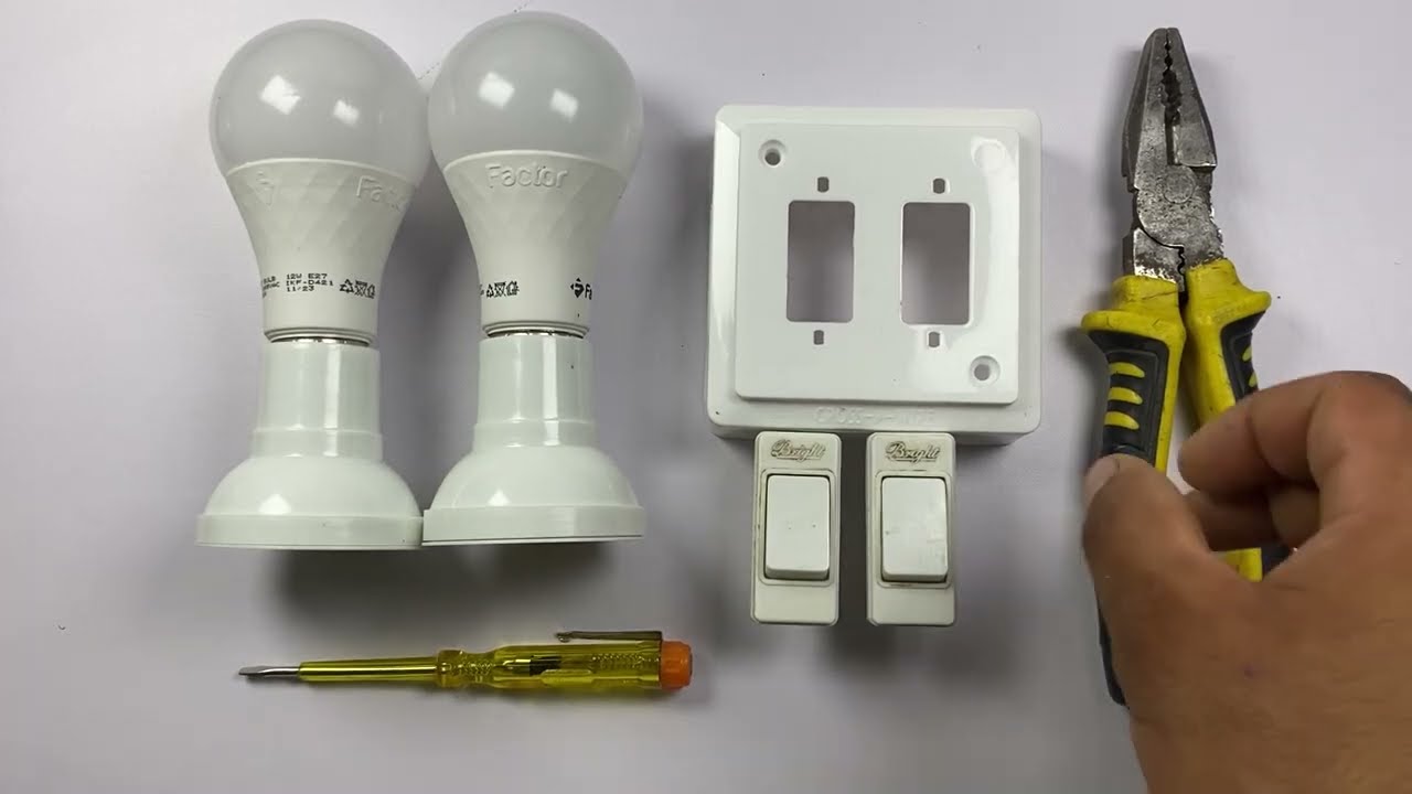 How to Control Two Bulbs with Two Separate Switches: A Beginner's Guide