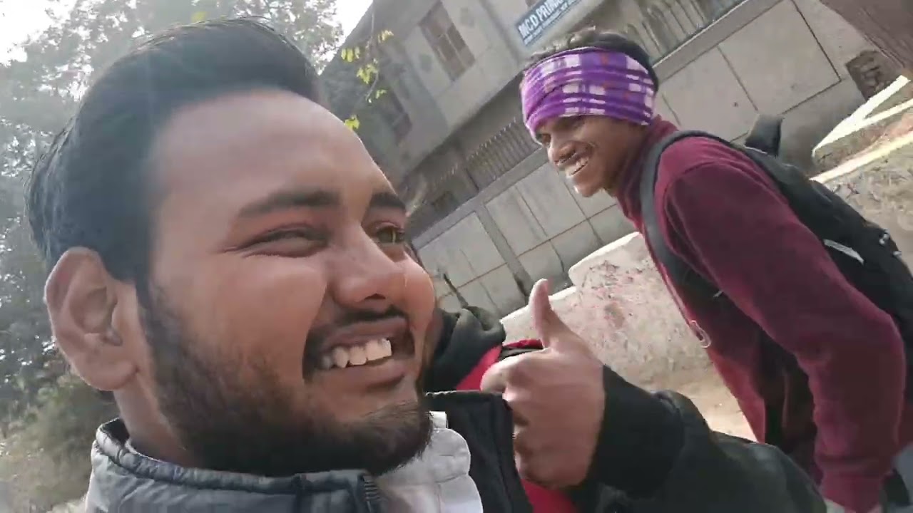 Day. 2 vlogging aj school ja rahe hai sab Please support karo sab log and subscribe my channel 