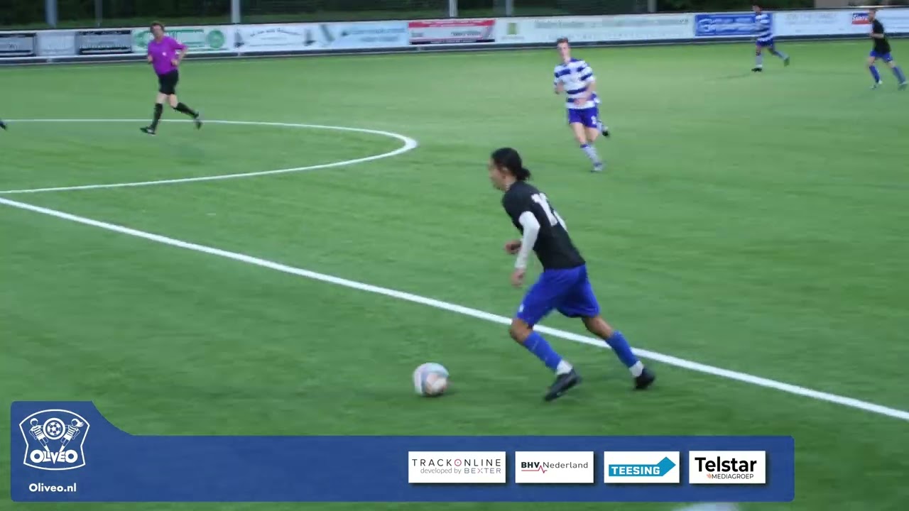 RVVH 2 - Oliveo 2 oefenwedstrijd voetbal in Ridderkerk