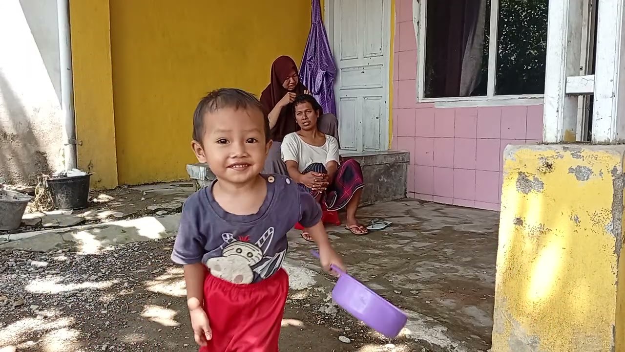 Santai bareng keluarga 