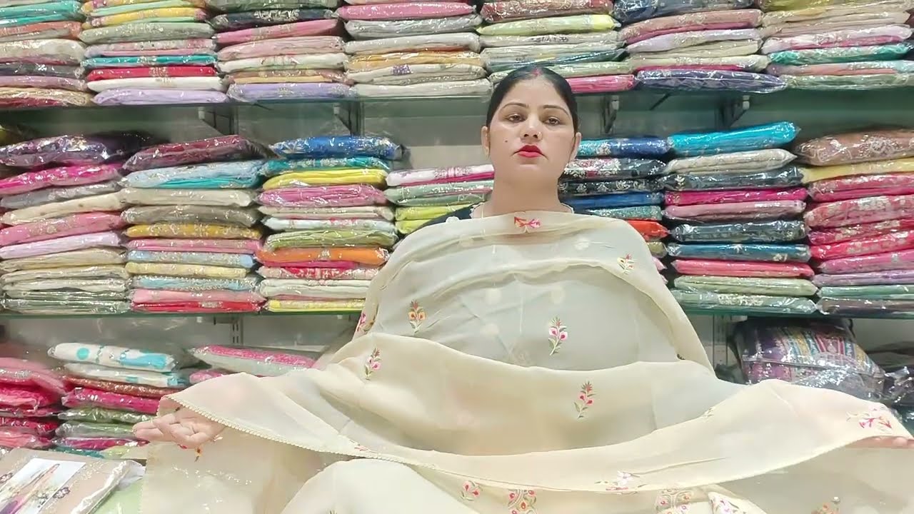 यो डिज़ाइन h तेरे पास # fancy#boutique#🙏🏻8307876703(10/2