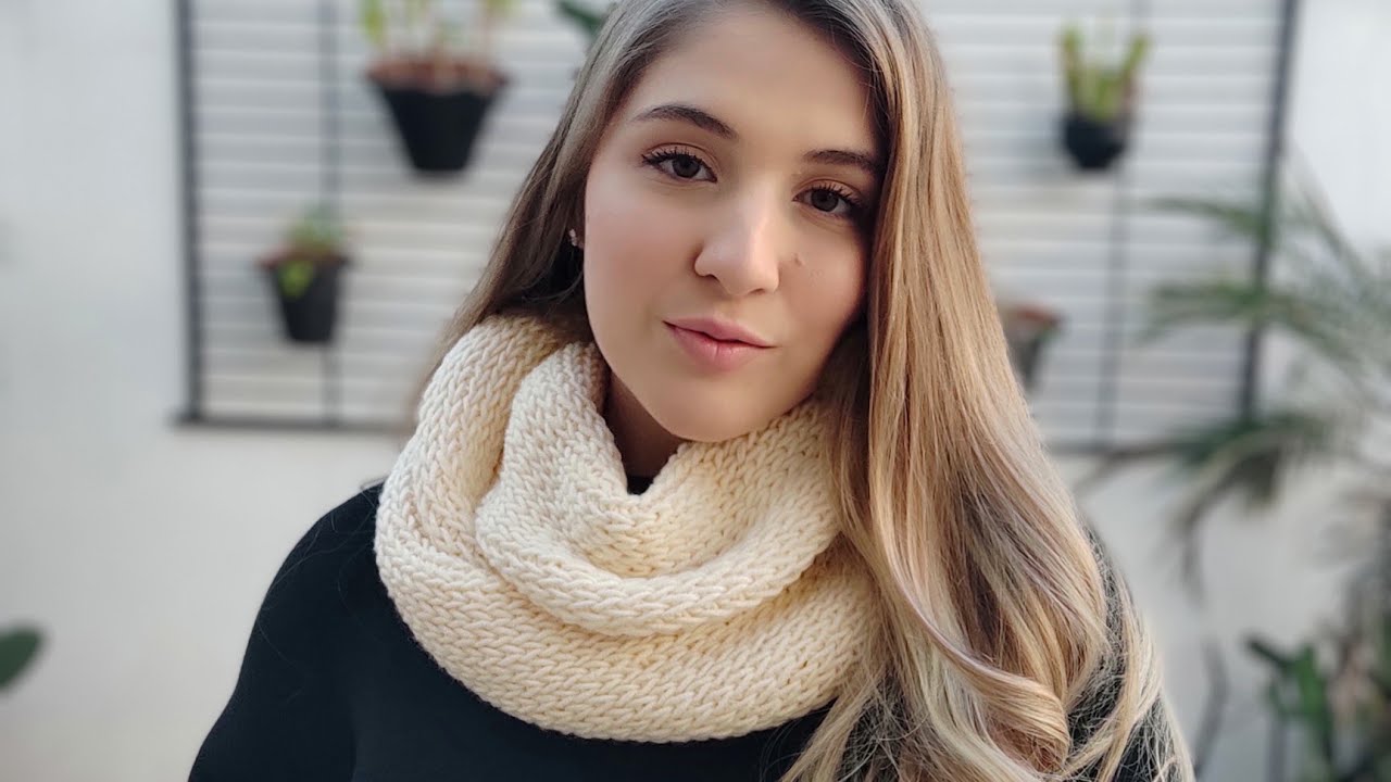 Gola de Crochê professora Simone Eleotério