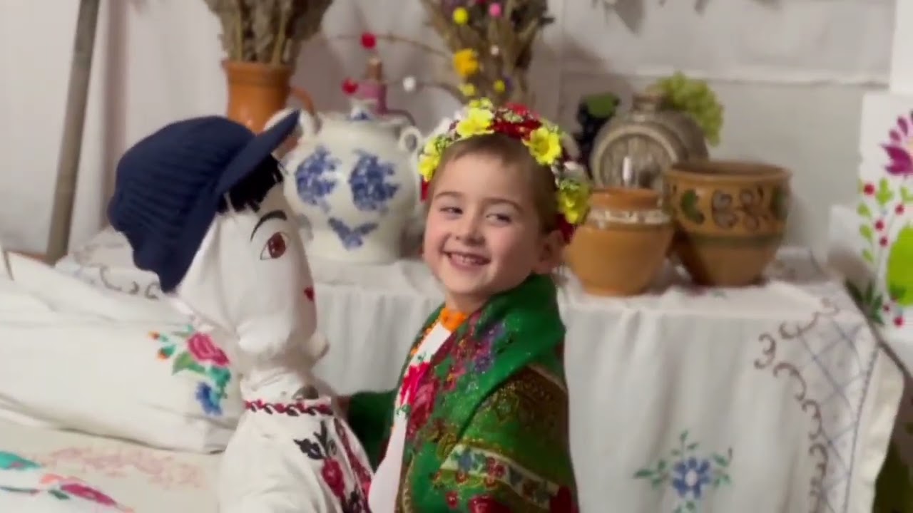 З днем української хустки