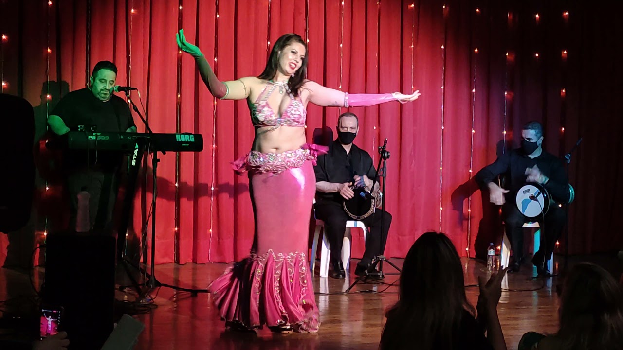 Thamires Ferreira dança Habibi ya aini - Mohamad Azra