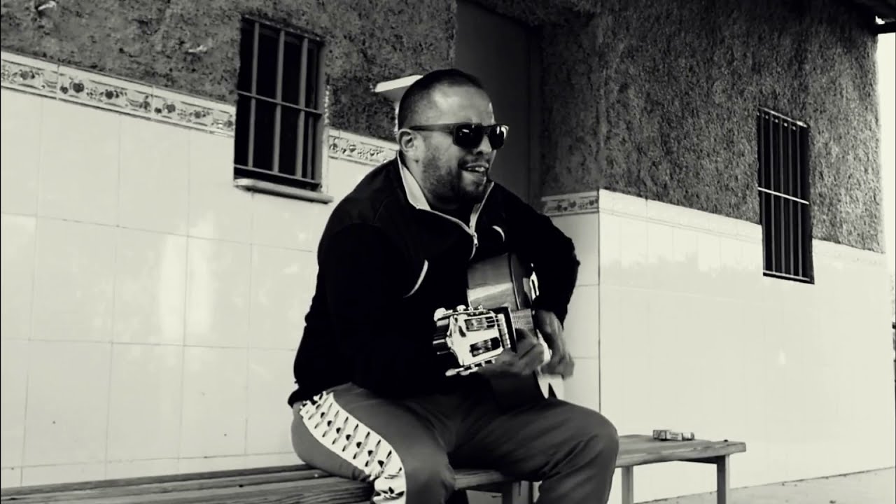 AMOR AMOR AMOR JUNCO (COVER)