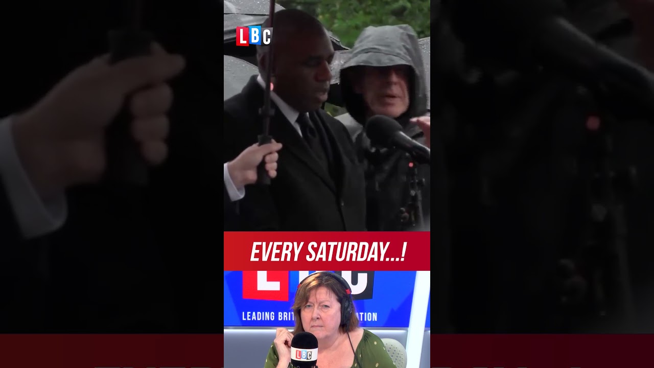 David Lammy heckled at Manchester synagogue vigil