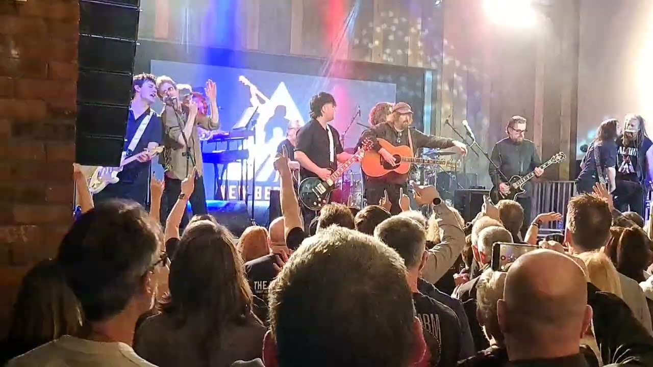 Even Peters Presents The Alarm w/ friends - Rockin' In The Freeworld (Gathering, Cardiff 17.01.26)