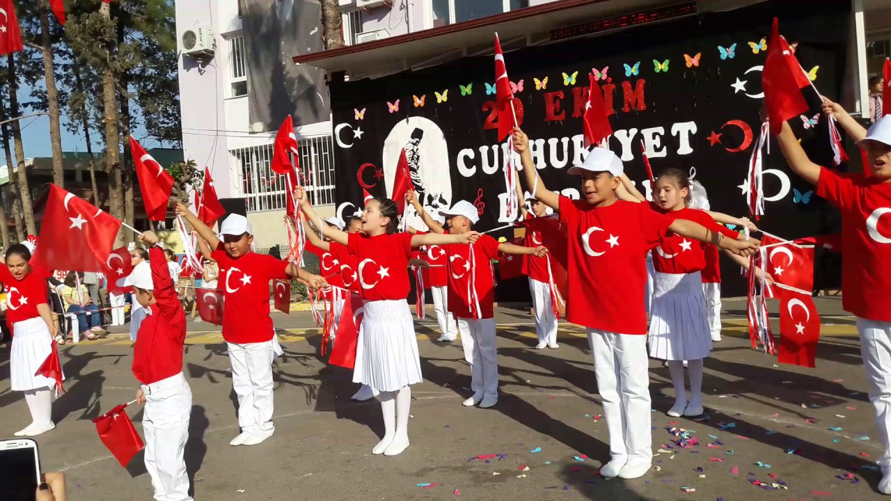 29 EKİM MUSTAFA KEMAL ÖZGÜRLÜK DEMEK GÖSTERİSİ ANTALYA MİMAR SİNAN İLKOKULU 4/E SINIFI