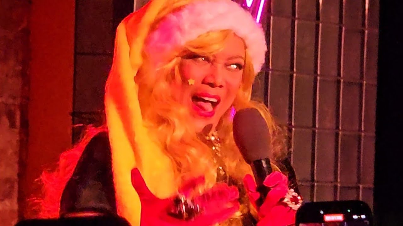 Santa Smize at VERS NYC - Tyra Banks
