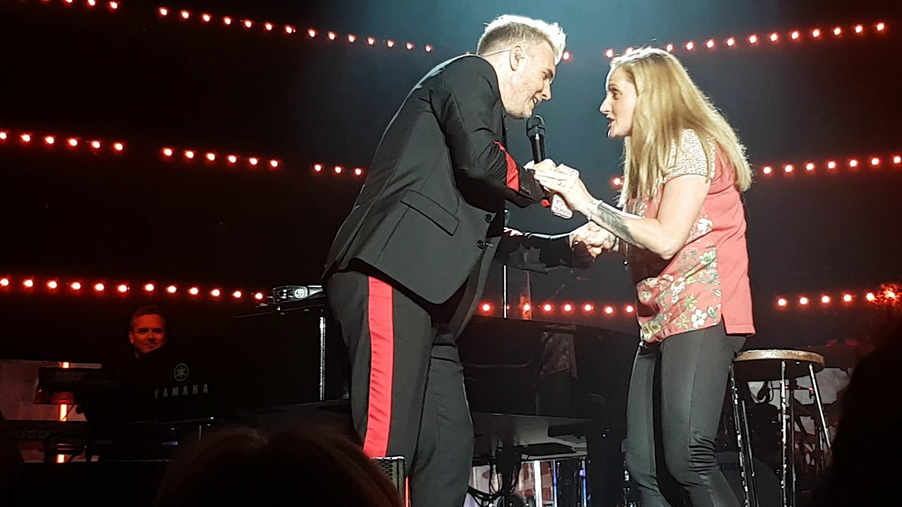 A Million Love Songs - Bournemouth 1.6.18