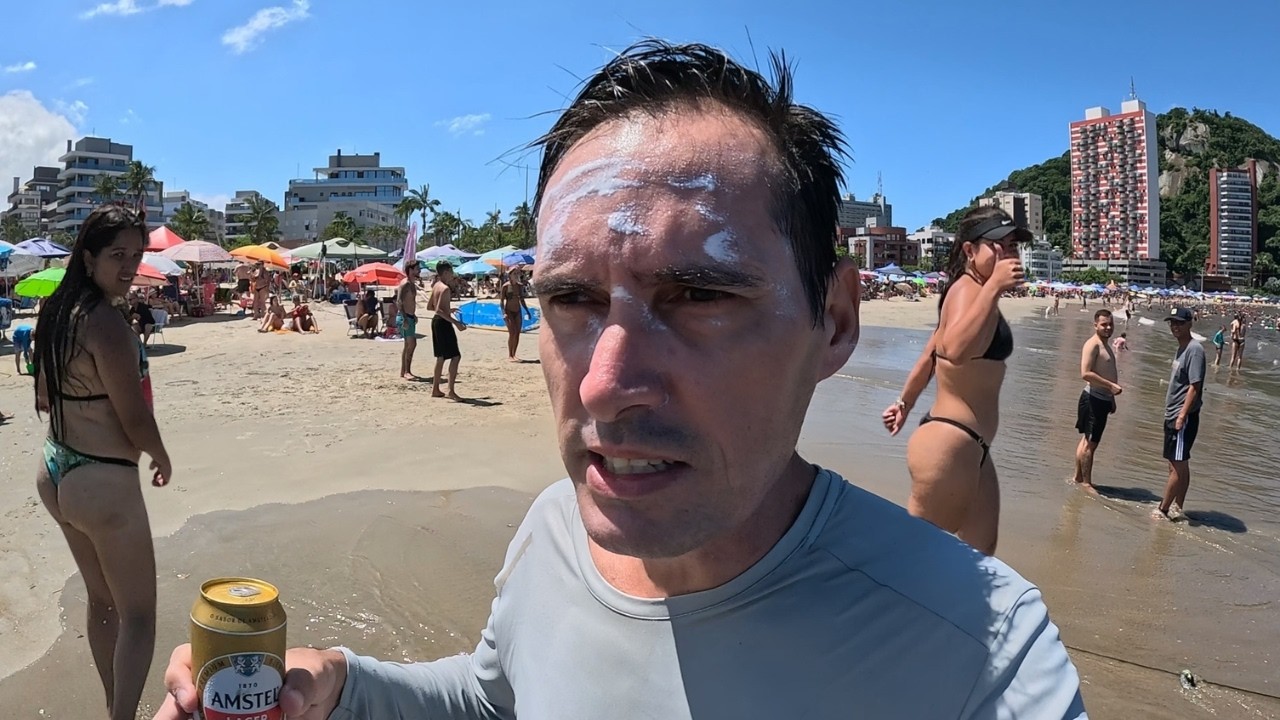 Isso aqui é o CARNAVAL na PRAIA MAIS TOP do PARANÁ 🇧🇷