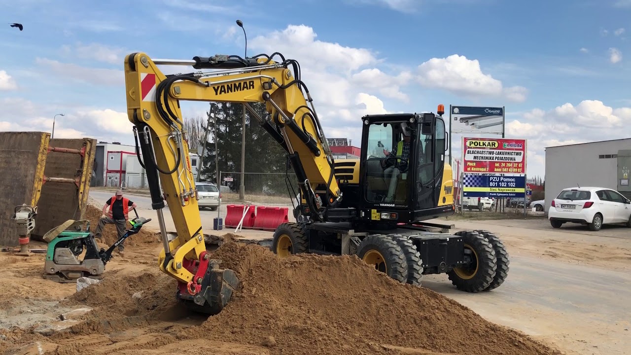 YANMAR B110W na drodze