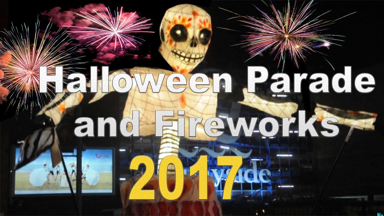 Halloween Parade and Fireworks in Derry (2017)