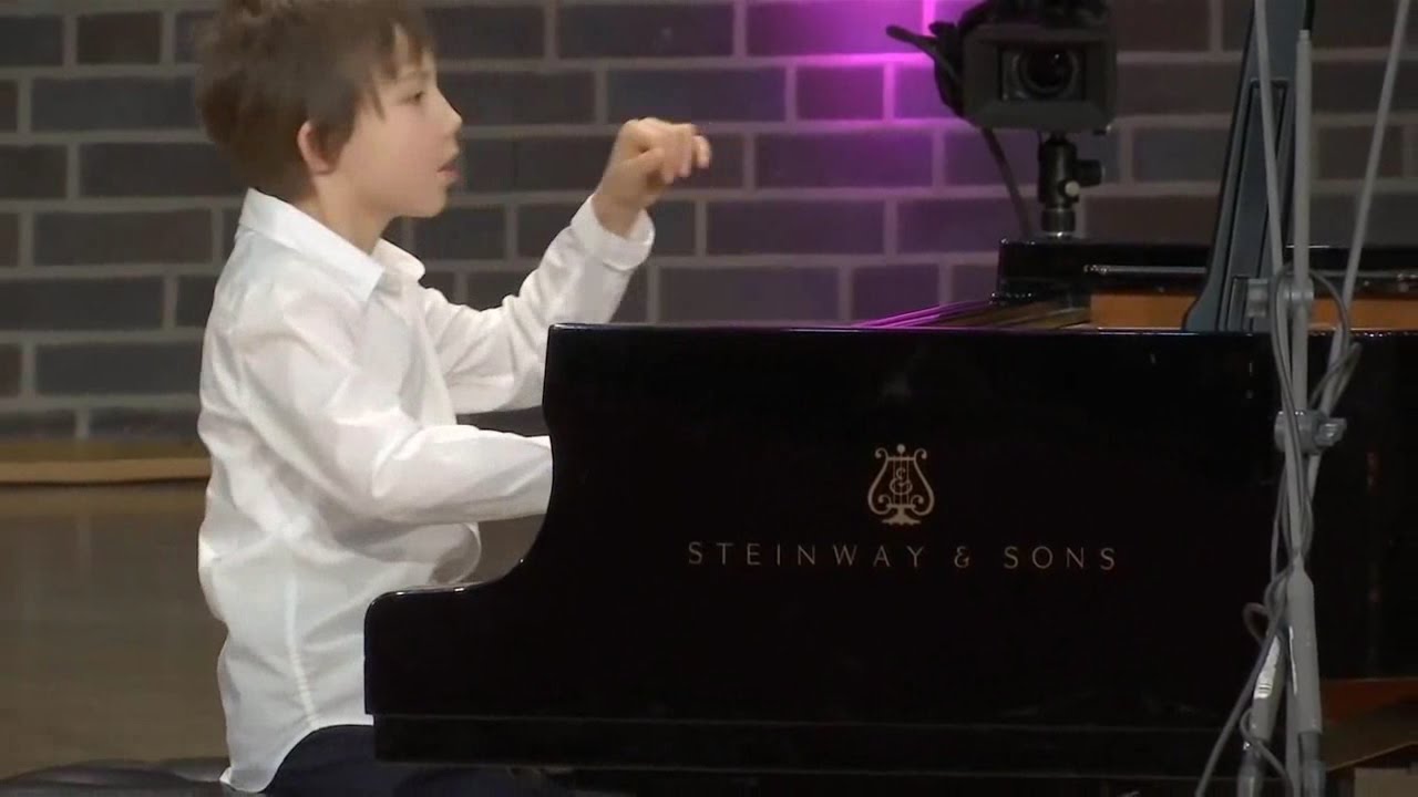 Ben Lepetit (10) - Beethoven piano sonata op.10 Nr.1 c-moll I. Allegro molto e con brio