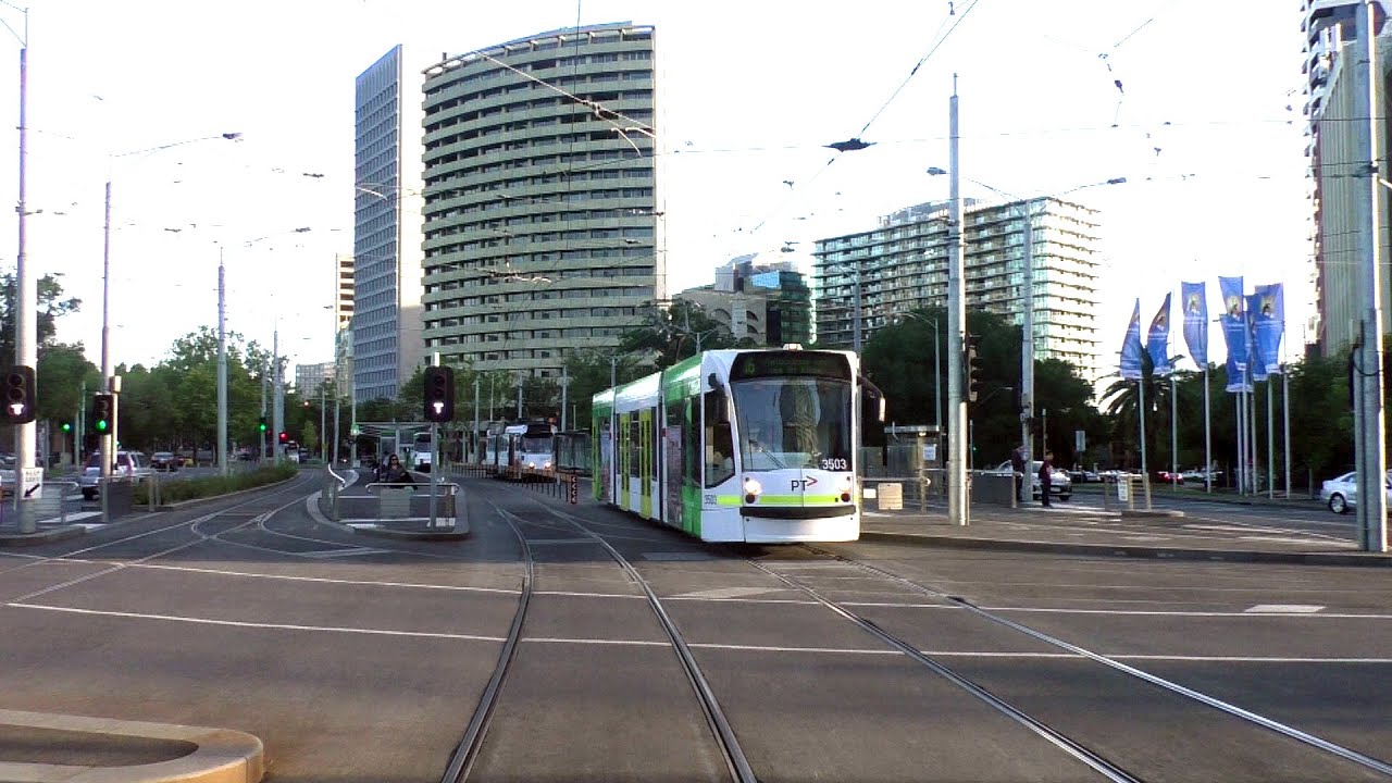 Tram Driving through The Domain Melbourne SO MUCH HAS CHANGED - Metro Tunnel Melbourne