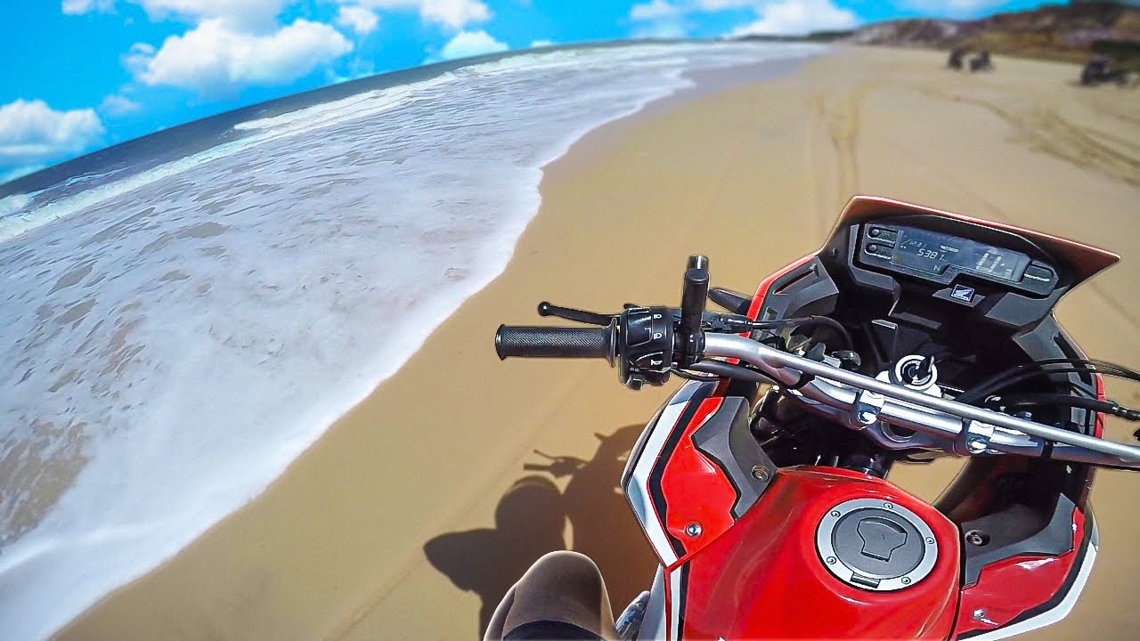 FUI A PRAIA NA MOTO NOVA XRE 300 2020
