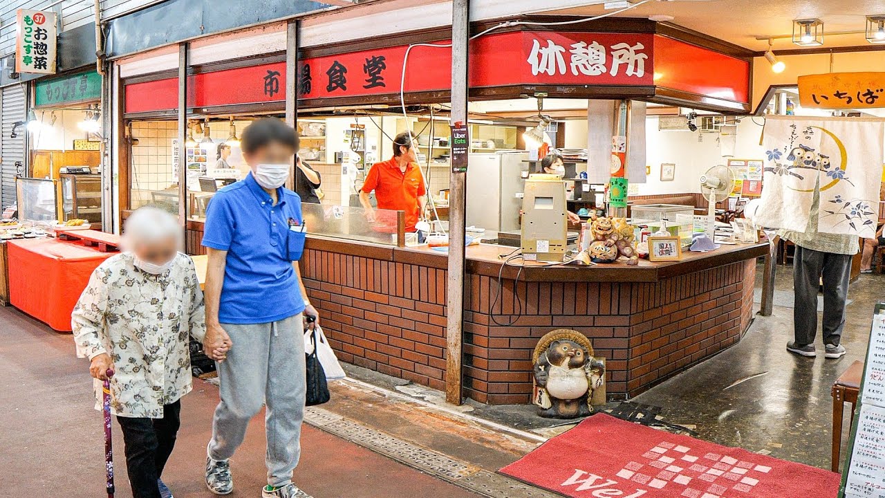 【尼崎市 杭瀬中市場】超絶ディープな商店街にある人情食堂の鉄板焼きそばと精鋭おかず達が魅力的すぎた【市場食堂 後編】丨  Japanese Street Food