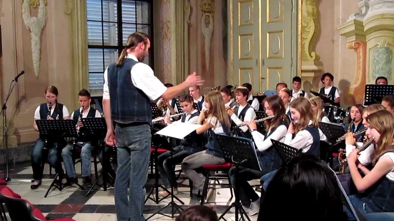Pihalni orkester glasbene šole Slov. Bistrica - Venček Avsenikovih