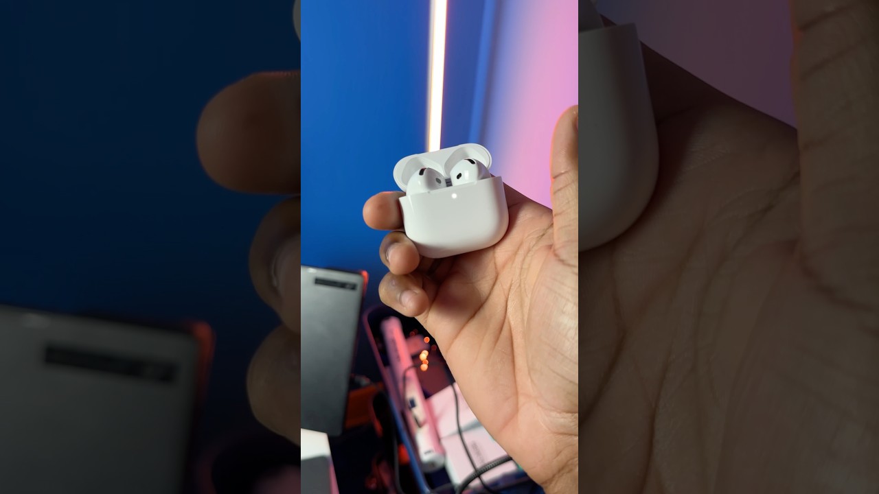 Как перевести AirPods 4 в режим сопряжения #apple #airpods4