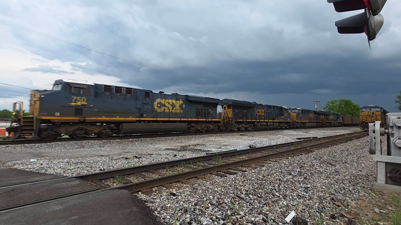 4 engine (plus a DP) CSX coal train going north to Springfield, TN