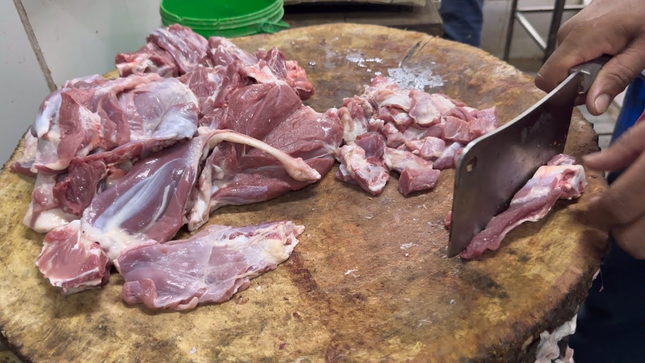 బోన్లెస్ 4 KG MUTTON CUTTING//PERFECT NET CUTTING//MAHESH MEAT CUTS// REDDY MUTTON SHOP VLOG.