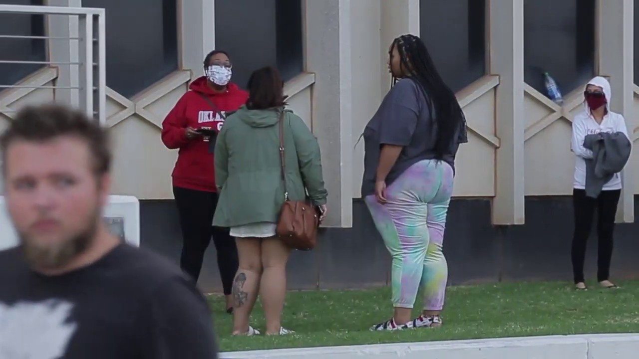 Hundreds stand in line at Oklahoma Employment Security Commission