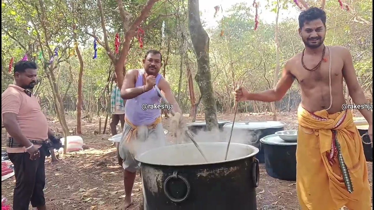 ଖୋର୍ଦ୍ଧା ଜିଲ୍ଲା ଟାଙ୍ଗୀ ଗିରି ଗୋବର୍ଦ୍ଧନ ପୀଠରେ ଆନନ୍ଦ ଉଲ୍ଲାସର  ସହ ମକର ମହୋତ୍ସବ ଅନୁଷ୍ଠିତ।