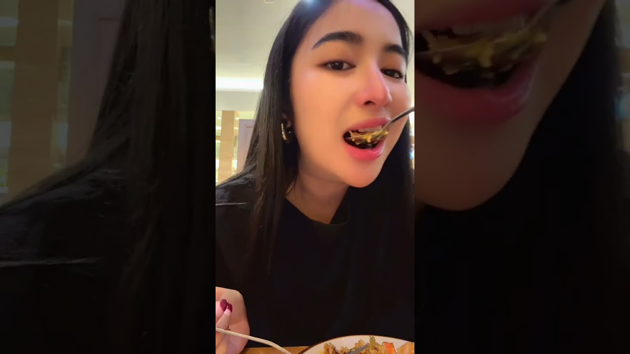 Makan-makan bersama teman-teman 🍲🍝
