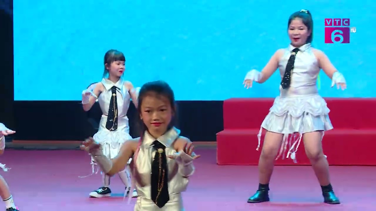 Nhảy: Xoay hè khác lạ / Dancekid/ Clb Ngôi sao nhỏ 