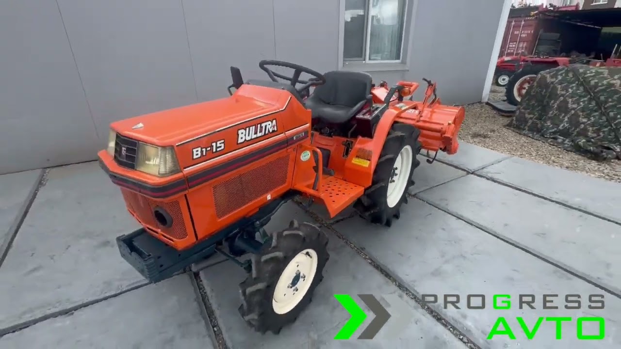 Компактный универсальный японский минитрактор Kubota B1-15 в г. Екатеринбург