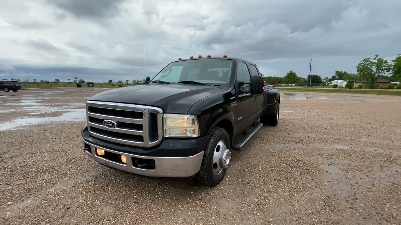 2006 Ford F-350 DRW Lariat - 1 Owner 148k Miles *6.0L Powerstroke Diesel - We Ship Nationwide*