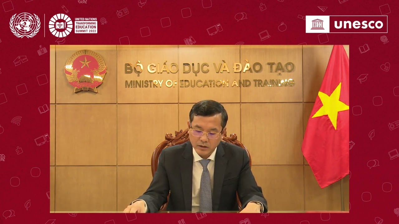 Viet Nam, Nguyễn Văn Ph&uacute;c, Deputy Minister of Education