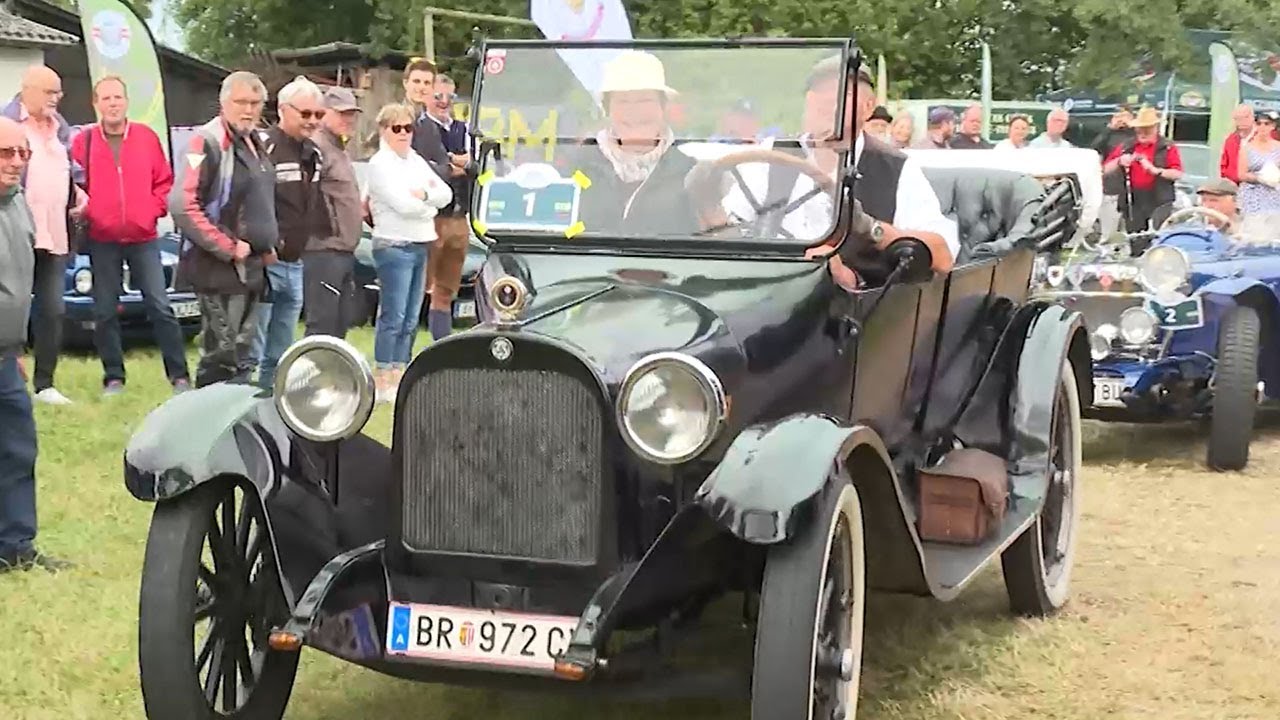 Oldtimer Rallye: Beatles-Luxusauto in Meggenhofen
