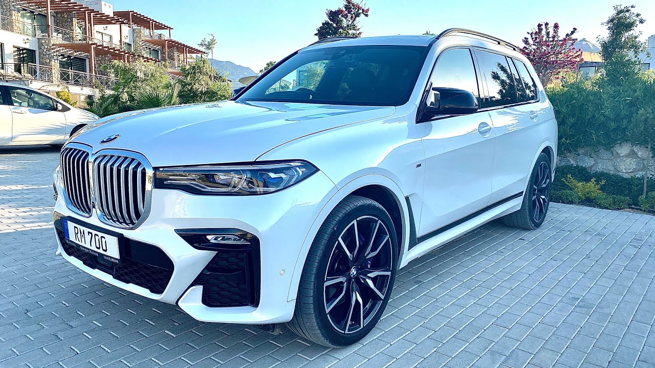BMW X7 отзыв владельца. Год после покупки. Сравниваем с BMW X5. Пневма или пружины?