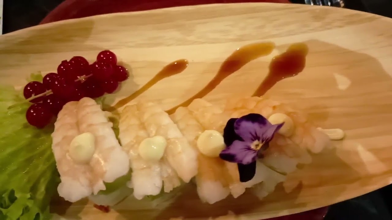 Satisfying Delicious Sushi #shorts