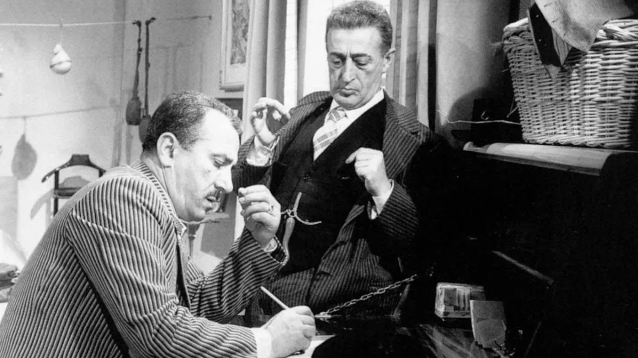La leggendaria missione di Totò e Peppino a Milano | Totò, Peppino e la Malafemmina | Film Completo