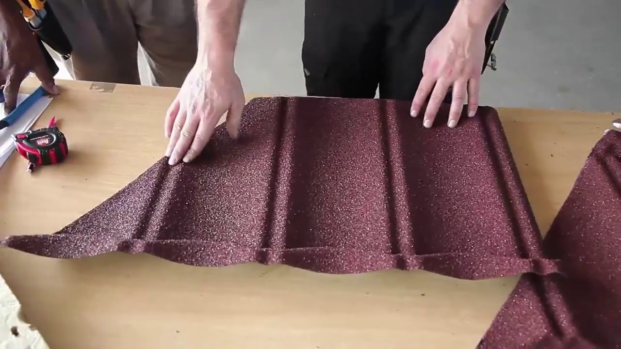 Nabaki Afrika Decra Roofing - Tile Cutting