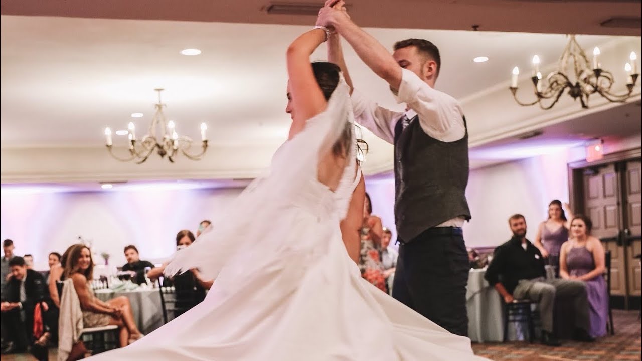 I’m with you by Vance Joy / First Dance Choreography