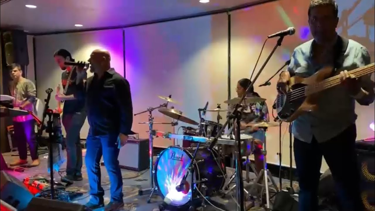 Phoenix - Rock N Roll is King (Electric Light Orchestra) Cover @ Dandenong Workers Club