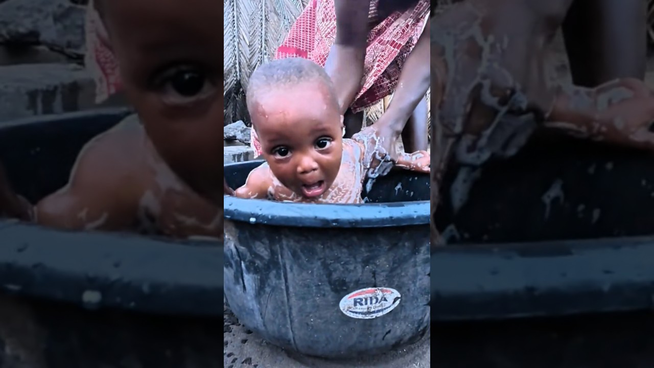 Sukkur Baby Bath Time Gone Wrong 😭 0:24 Sad Story