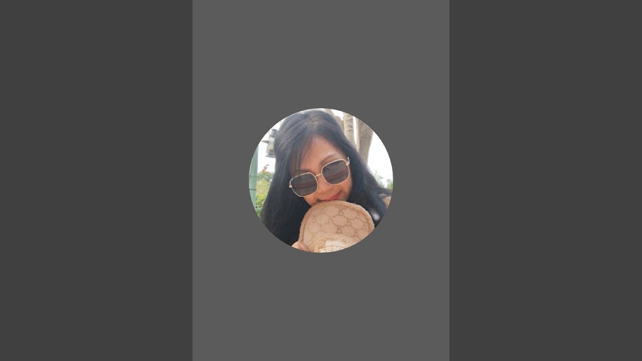 SOFIA MORALLO is live