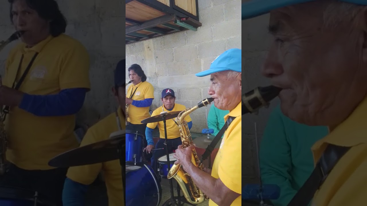 ORQUESTA COMBINADO MIXTECO EN SANTA MARÍA OCOTLÁN 🙏 en las cantinas