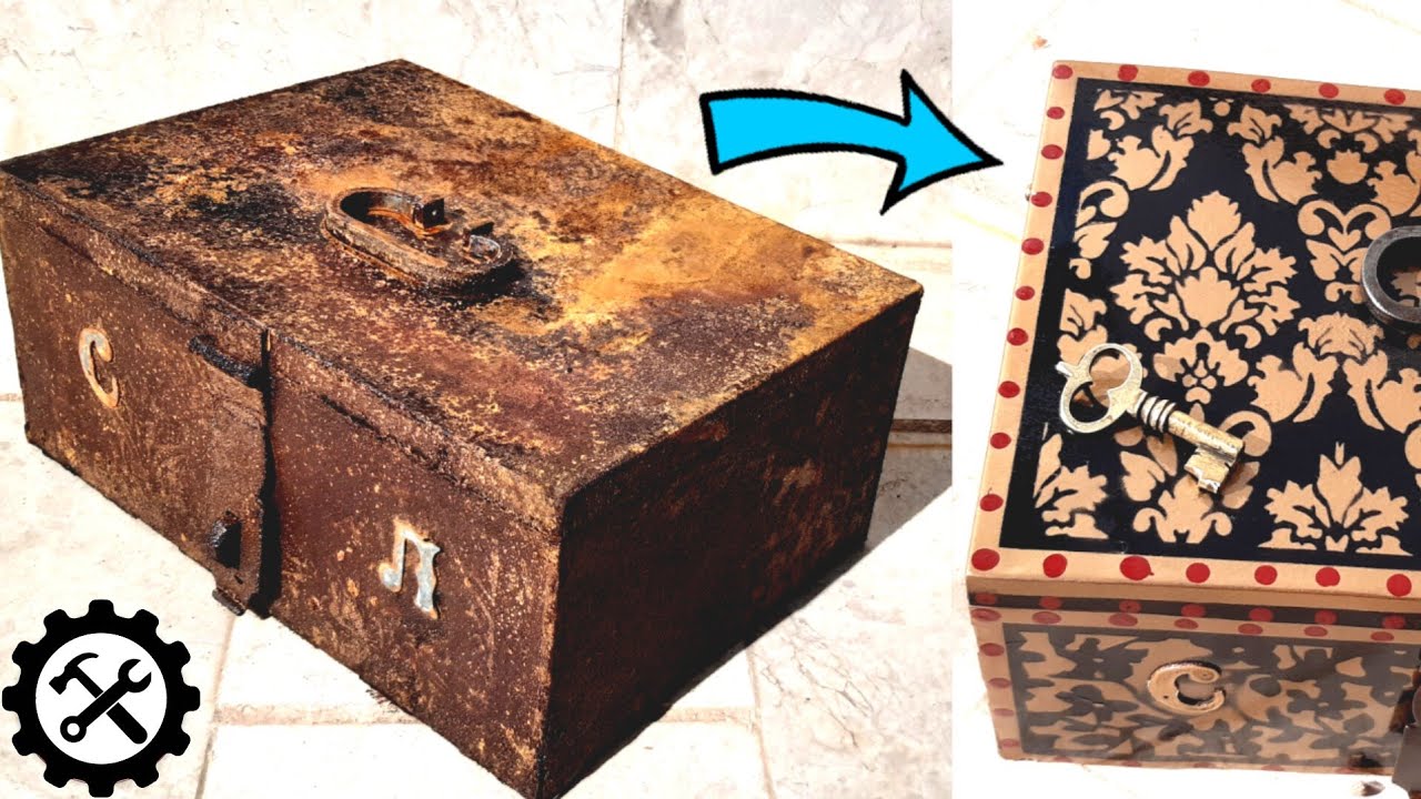 1913 rusty safe box restoration