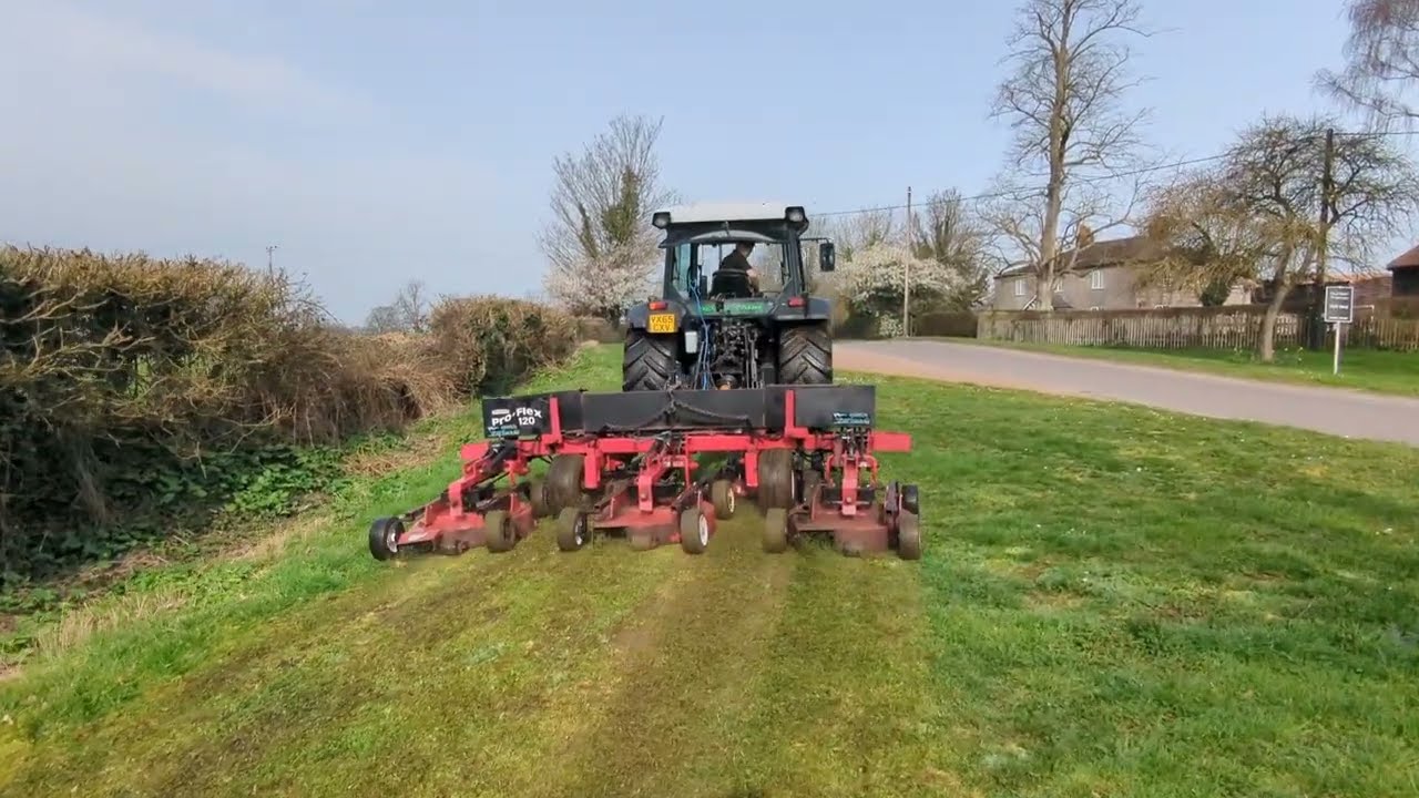 PROGRESSIVE PROFLEX 120 ROTARY FINISHING MOWER