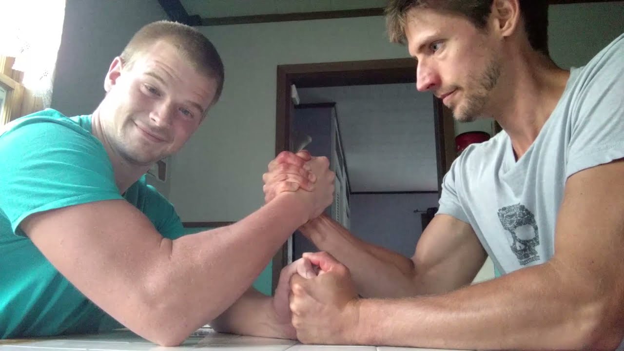 Arm Wrestling Contest - Primal Instinks vs. T-Wrex