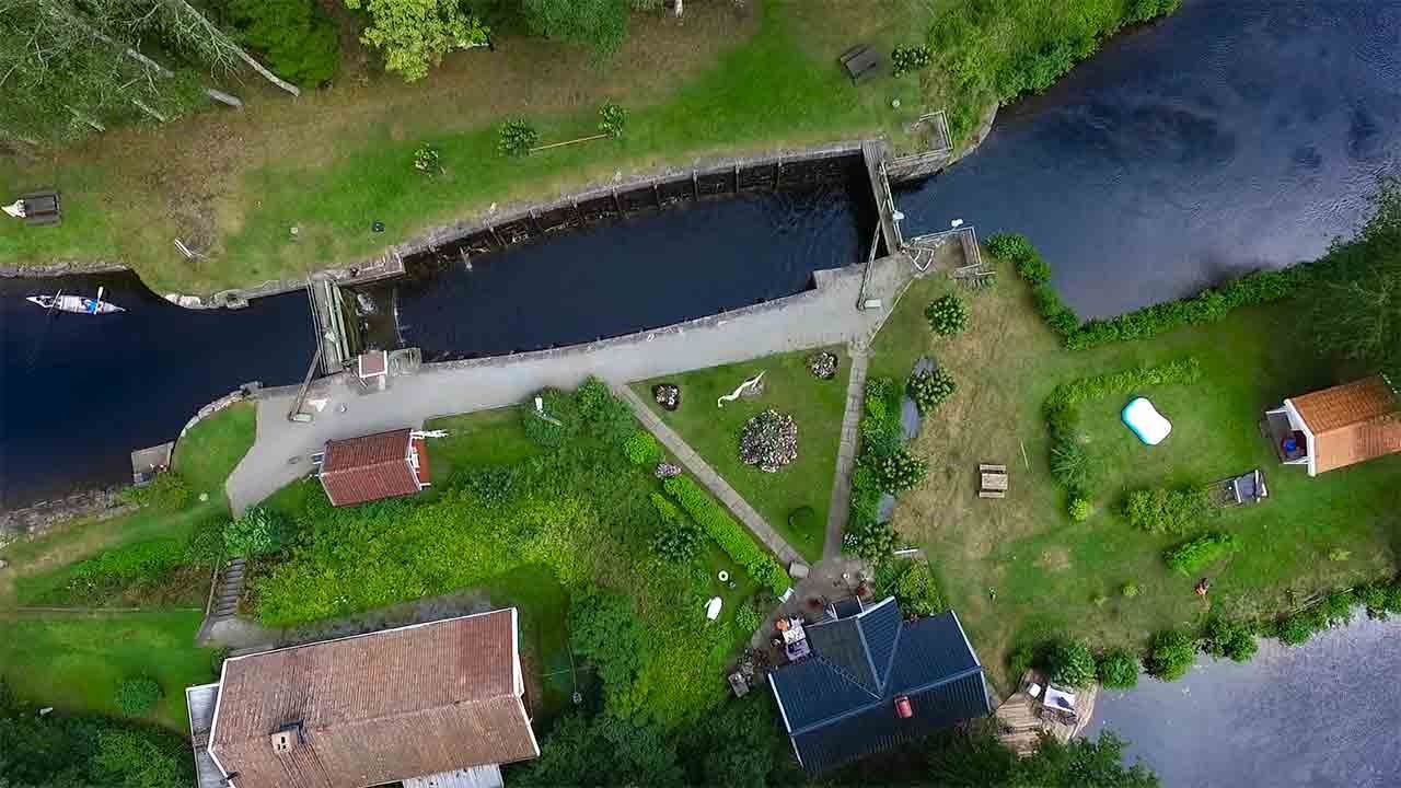 Dalslands vattenvägar - Gone Camping i Håverud, kanot i kanalen och fiske i Ärtingen