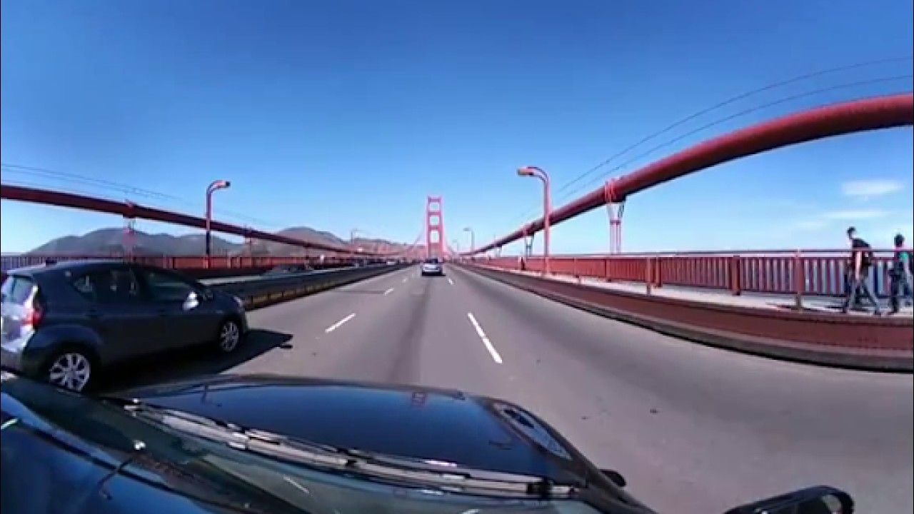 Crossing Golden Gate Bridge VR (360° video)