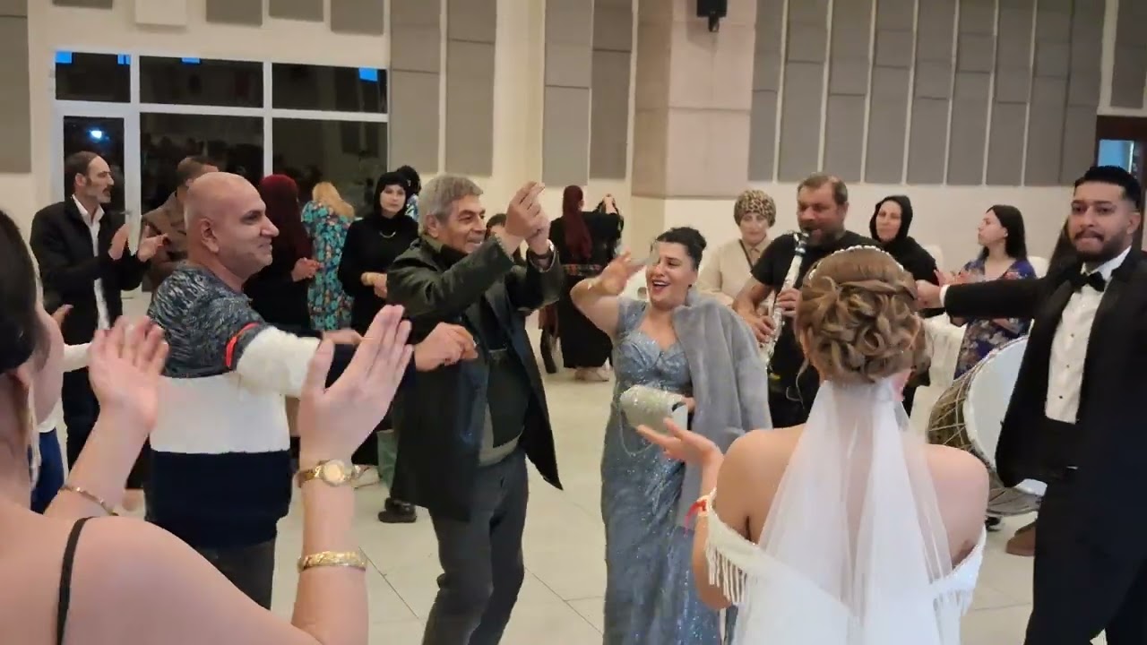 Mesut ocak düğün