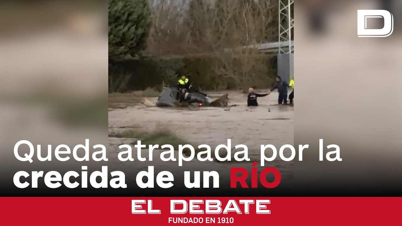 El rescate 'in extremis' de una mujer cuando su coche fue arrastrado por la crecida de un arroyo